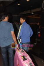 Vikram Phadnis leave for IIFA Colombo in Mumbai Airport on 1st June 2010 (2).JPG